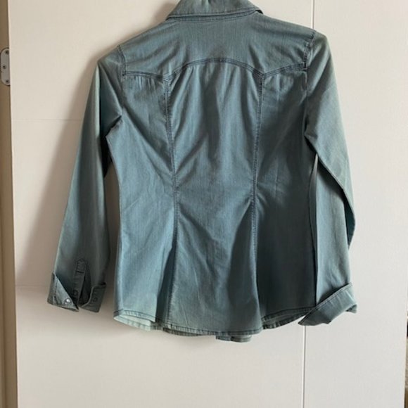 Guess Demin Shirt NEW with tag - Picture 5 of 8